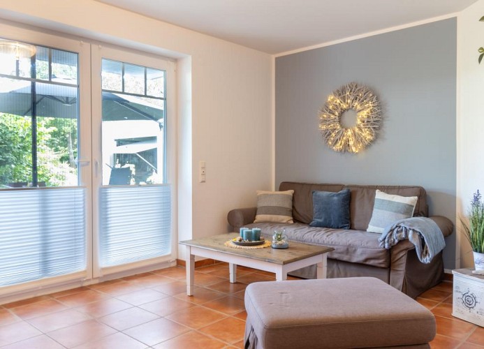 Schützenweg 3 Wohnung 2 - Deine Ferien - Sofa