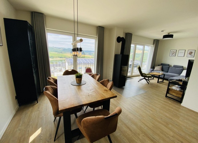 Ferienhaus Sonnenweg 40 - Essbereich - Deine Ferien 
