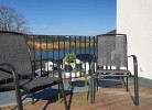 Dachterrasse mit Sicht auf den Diemelsee.