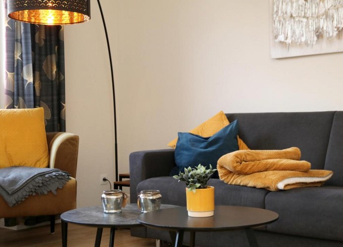 Sonnenweg 46/5 - Deine Ferien - Sofa 