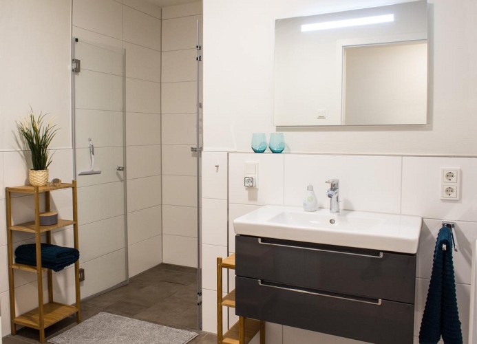 Badezimmer 2
