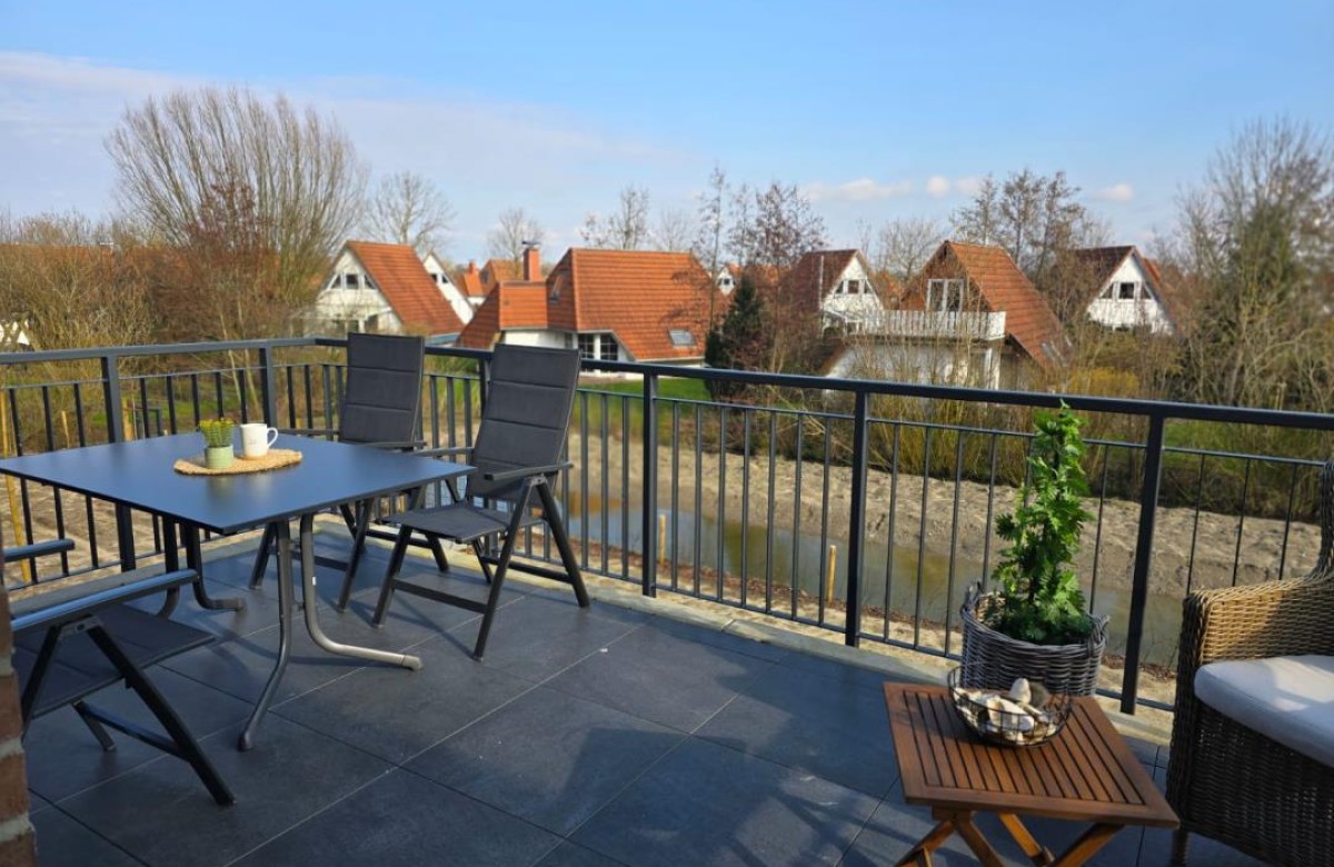 Dorumer Sielhuus 12 - Deine Ferien - Balkon 