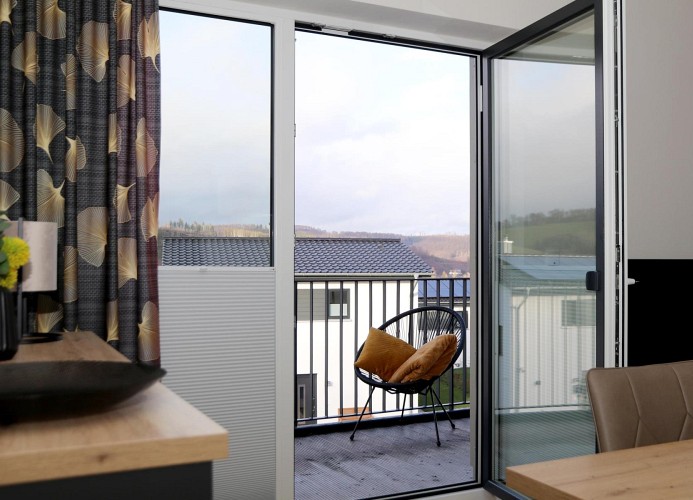 Sonnenweg 46/5 - Deine Ferien - Zugang zum Balkon 