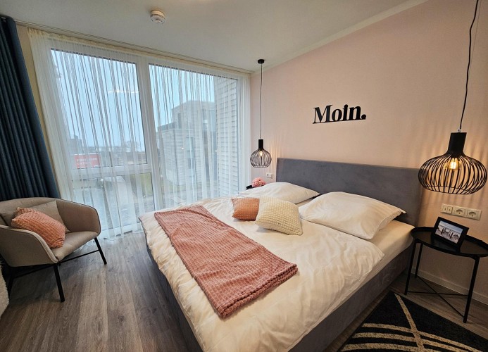 BeltBlick 27 - Deine Ferien - Boxspringbett - Schlafzimmer 2