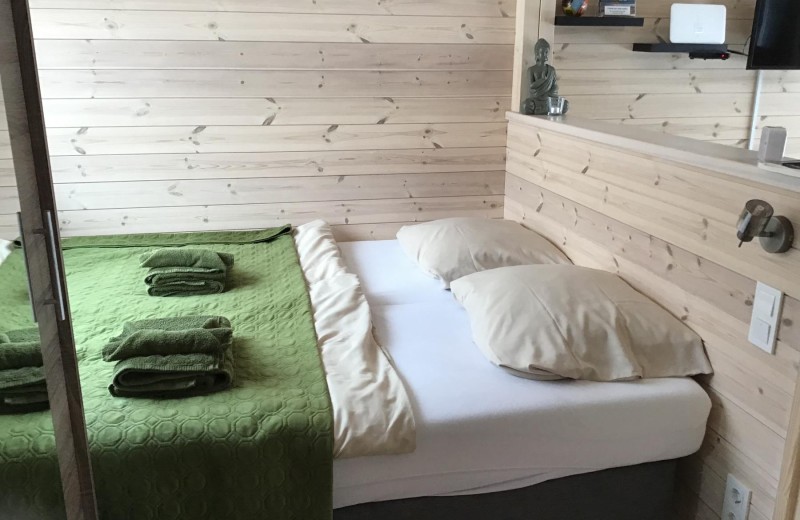 Naturverliebt am Diemelsee - Tiny House - Deine Ferien - Doppelbett