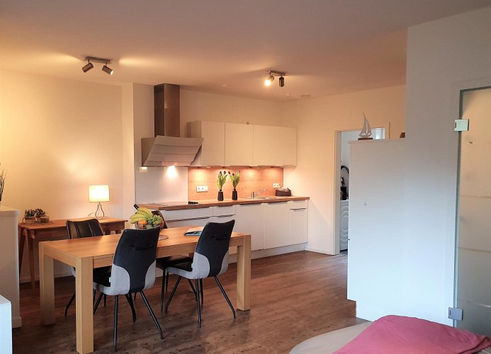 Ferienwohnung RAWE-West - Deine Ferien - Essbereich 