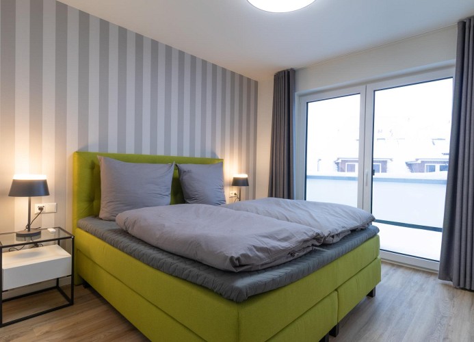 Dorumer Sielhuus 19 - Deine Ferien - Verdunklungsplissees im Schlafzimmer 
