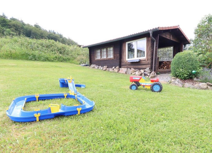 Ferienhaus Flechtdorfer Waldblick - Deine Ferien - Kinderspielsachen 