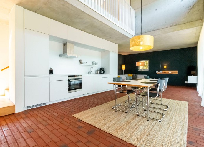 Haus am Weg - Deine Ferien - Esstisch und Küche