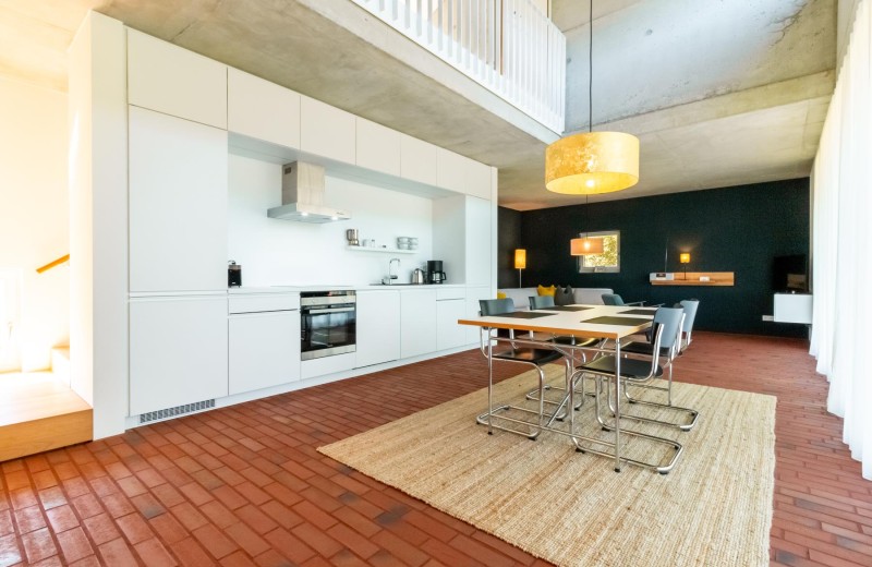 Haus am Weg - Deine Ferien - Esstisch und Küche