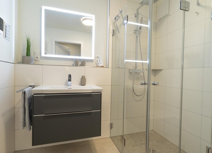 Dorumer Sielhuus 19 - Deine Ferien - Wellnessdusche