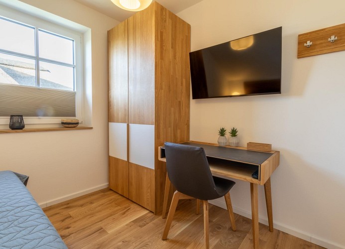 Villa BalticBliss auf Rügen - Deine Ferien - Smart-TV im Schlafzimmer